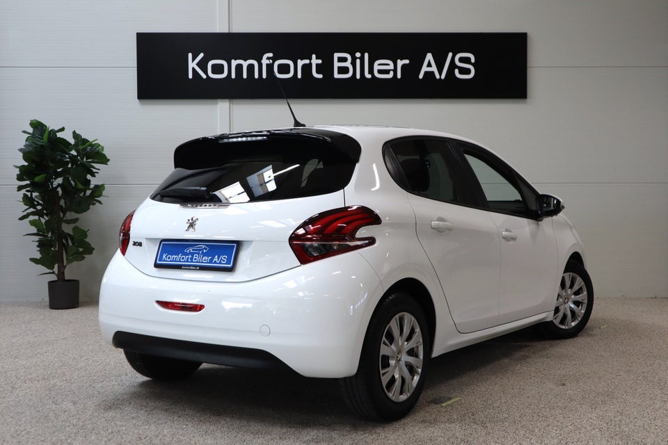 Peugeot 208 1,6 BlueHDi 100 Spirit Comfort 5d