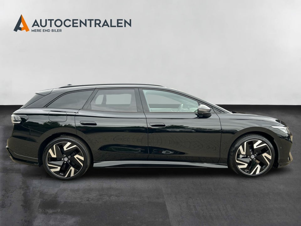 VW ID.7 86 Style S Tourer 5d