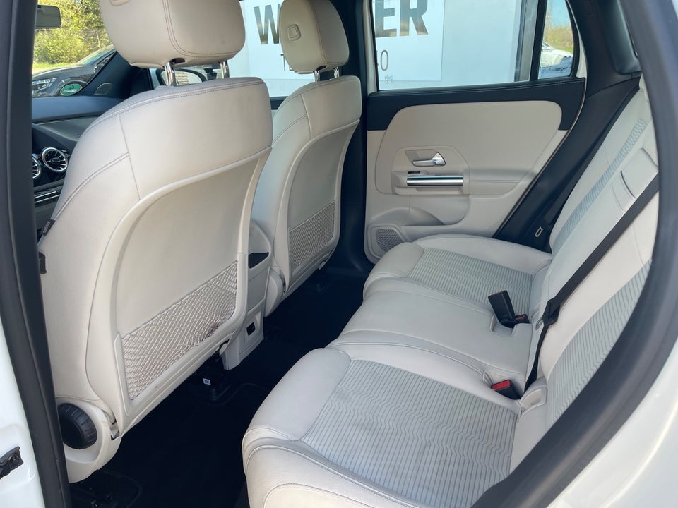 Mercedes EQA250 Progressive 5d
