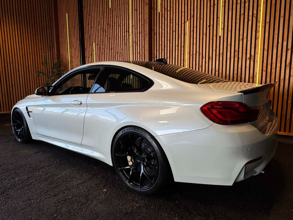 BMW M4 3,0 Coupé Competition aut. 2d