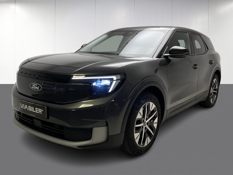 Ford Explorer 82 Select Extended Range 5d