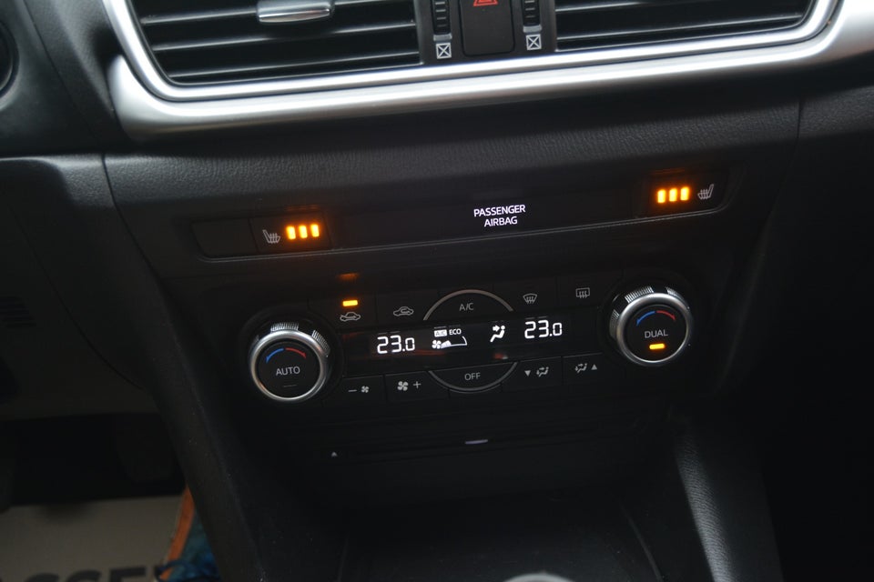 Mazda 3 2,2 SkyActiv-D 150 Optimum 5d