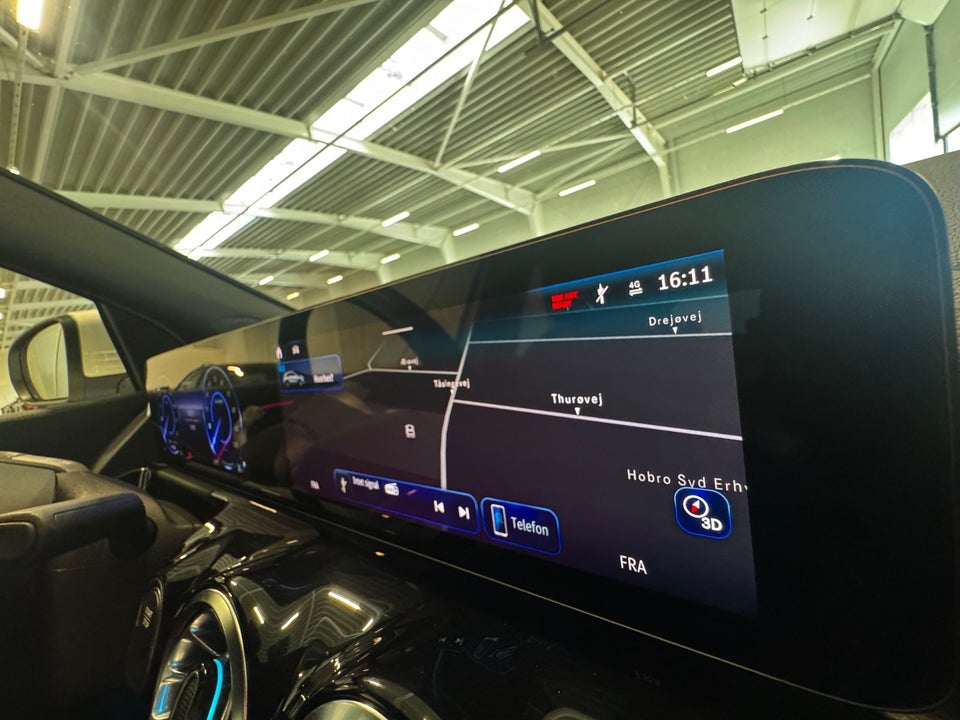 Mercedes EQA300 Progressive 4Matic 5d