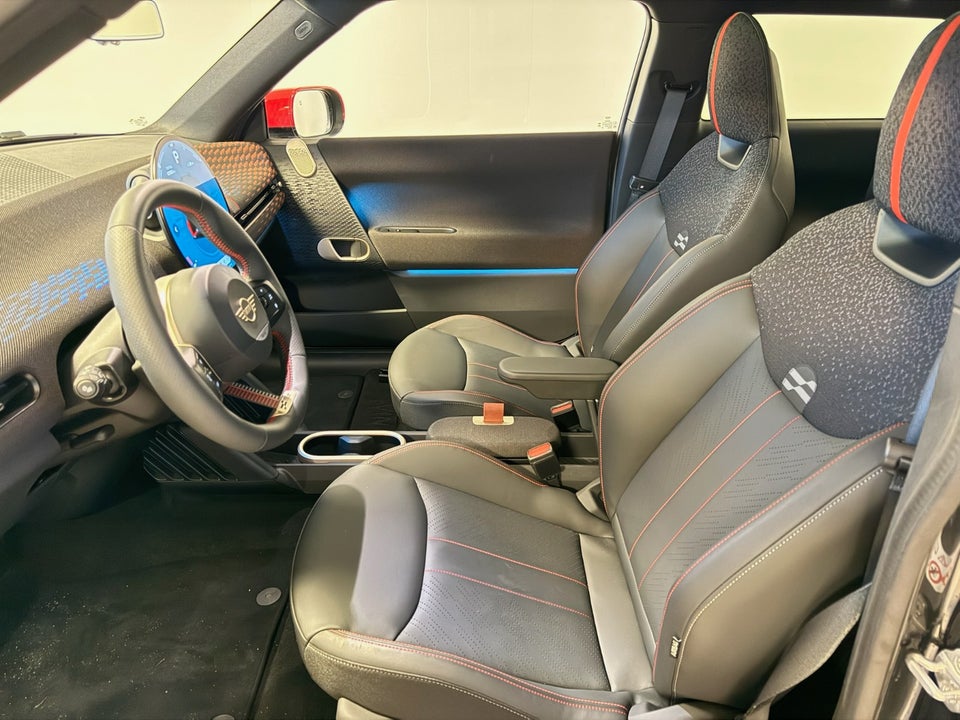 MINI Cooper SE JCW Trim XL 3d