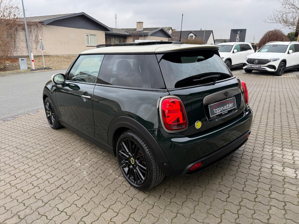 MINI Cooper SE Resolute Edition 3d