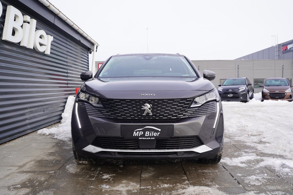 Peugeot 3008 1,6 Hybrid4 Allure Pack Limited EAT8 5d