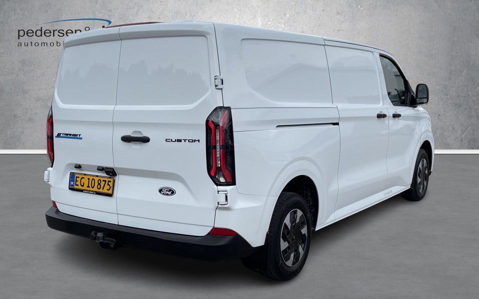 Ford E-Transit Custom 320L 64 Trend