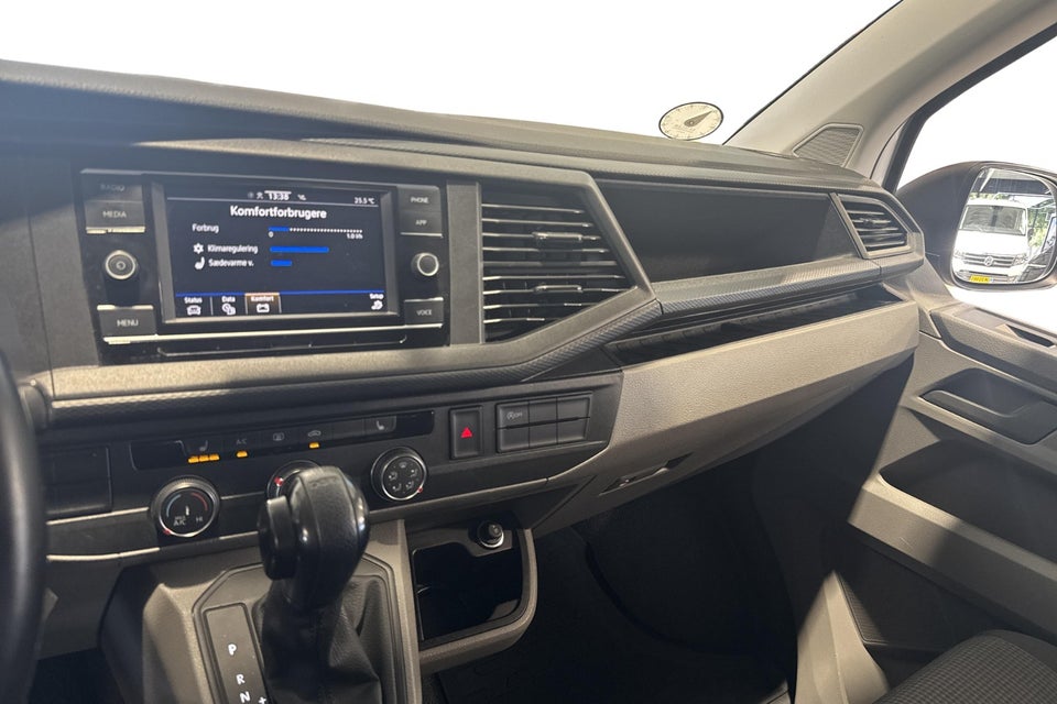 VW Transporter 2,0 TDi 150 Kassevogn DSG lang