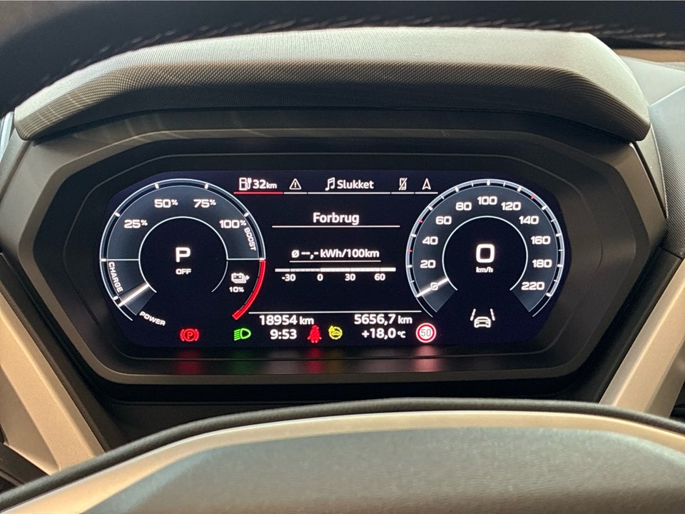 Audi Q4 e-tron 50 Attitude quattro 5d