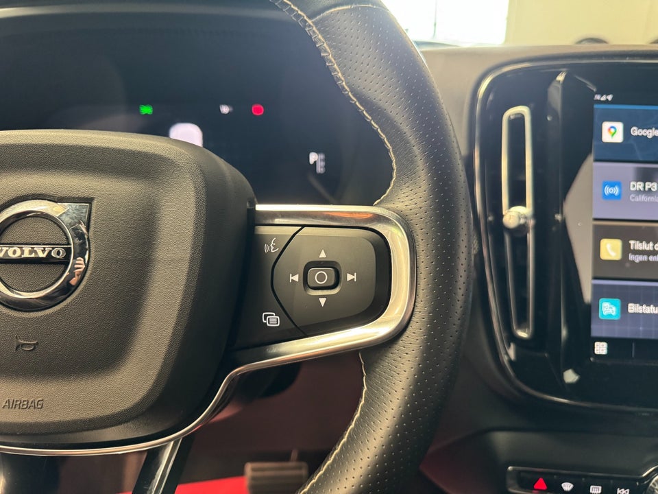 Volvo XC40 P8 ReCharge Twin R-Design 5d