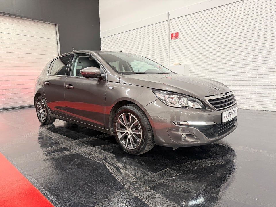 Peugeot 308 1,6 BlueHDi 120 Style 5d