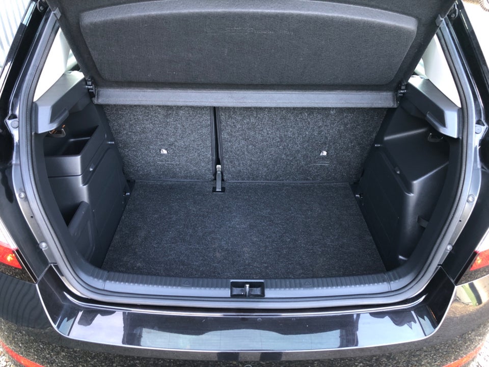 Skoda Fabia 1,0 MPi 60 Ambition 5d