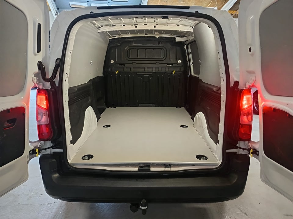 Peugeot Partner 1,5 BlueHDi 100 L2V2 Grip Van