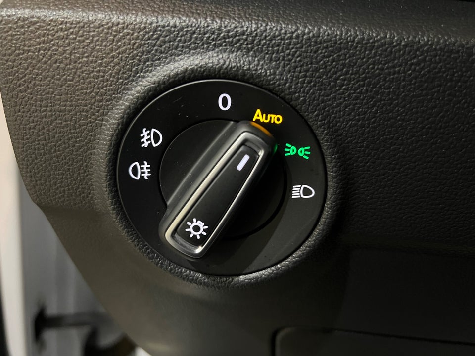 VW T-Roc 1,5 TSi 150 R-line DSG 5d