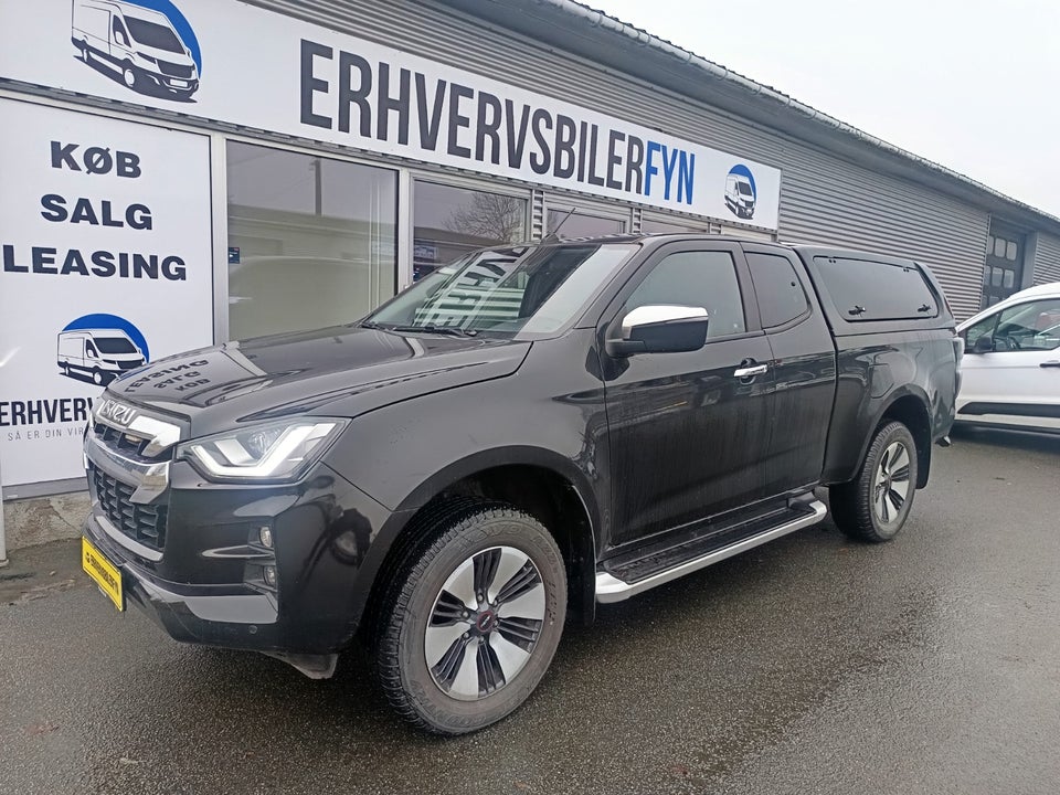 Isuzu D-Max 1,9 TD 163 Crew Cab Black Edition 4d