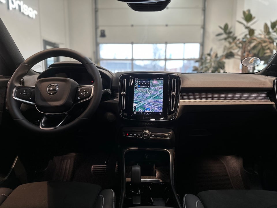 Volvo XC40 P6 ReCharge Plus 5d