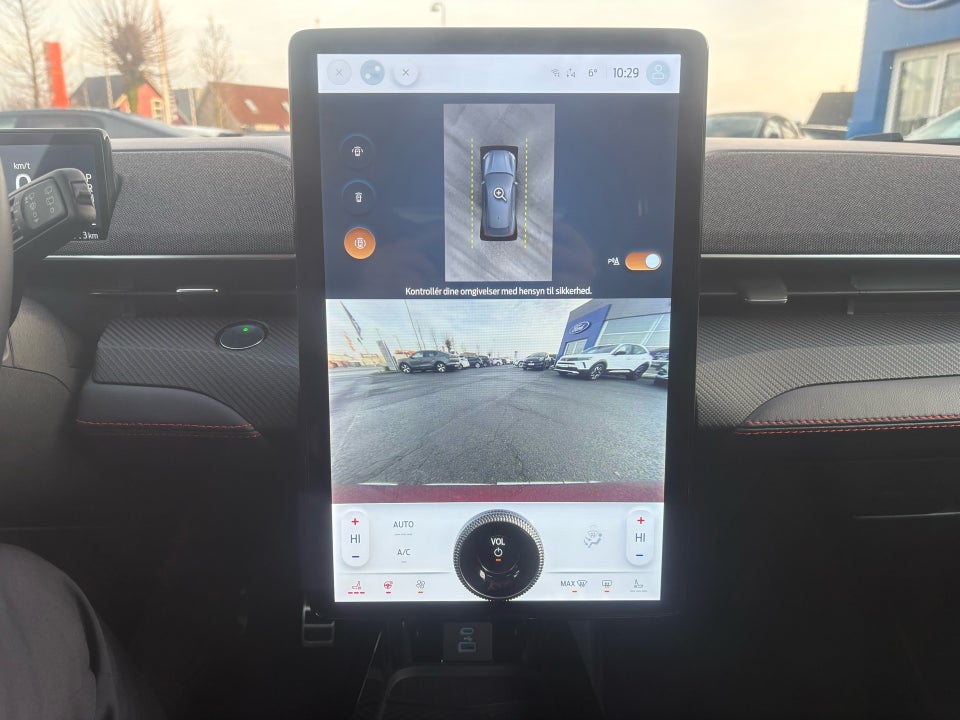 Ford Mustang Mach-E 91 Premium Extended Range AWD 5d