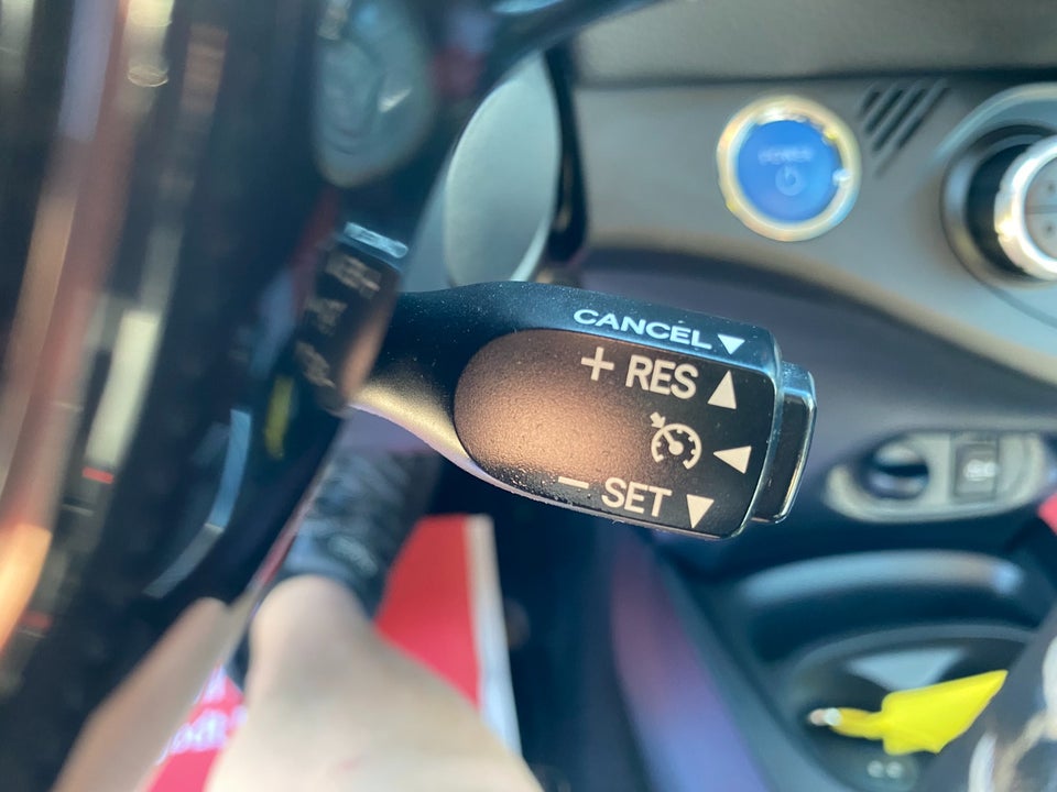 Toyota Yaris 1,5 Hybrid H3 Premium e-CVT 5d