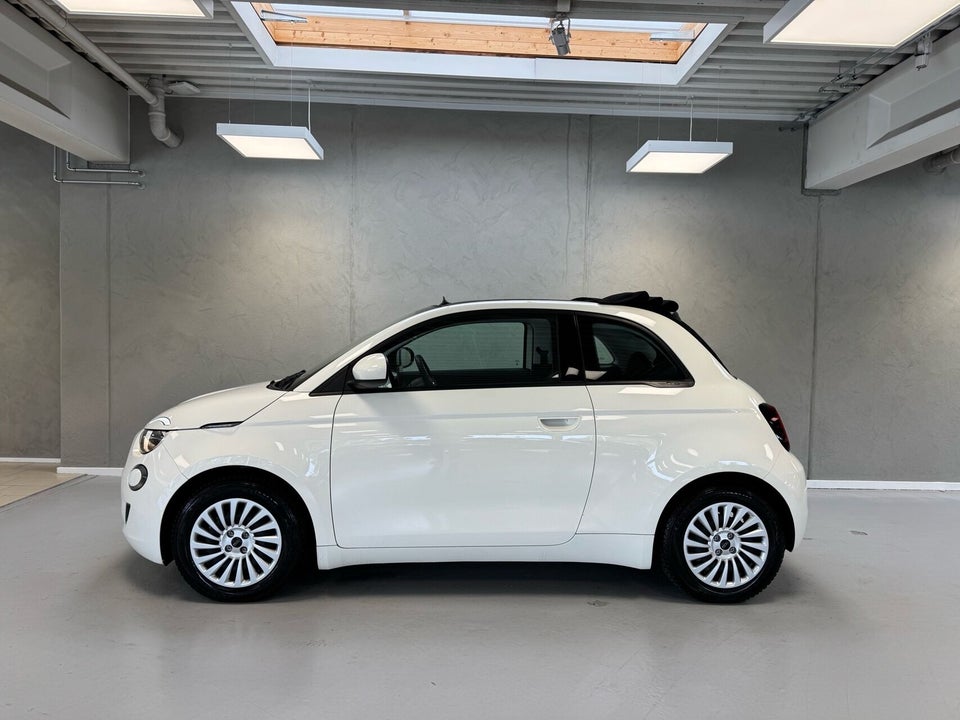 Fiat 500e 42 Icon Cabrio 2d