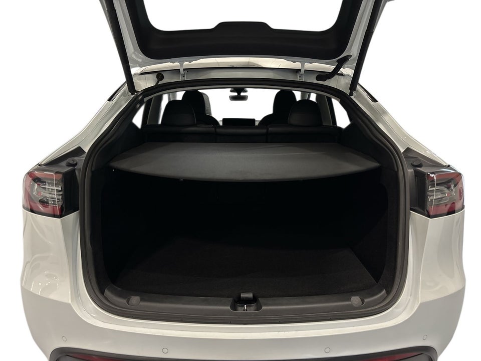 Tesla Model Y Performance AWD 5d