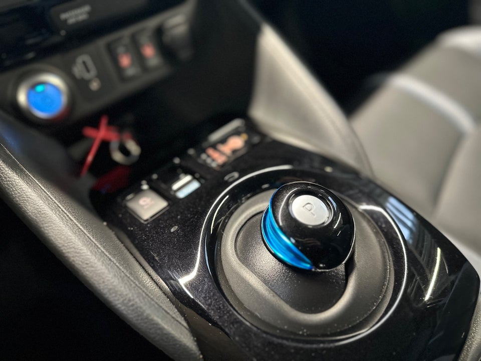 Nissan Leaf 40 Tekna 5d