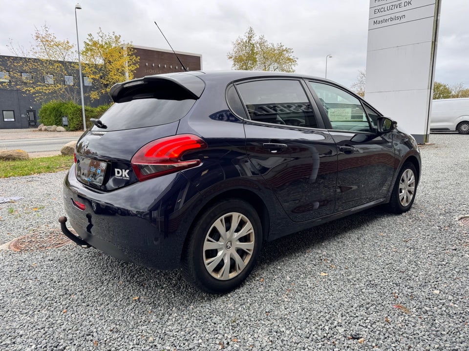 Peugeot 208 1,6 BlueHDi 100 Envy 5d