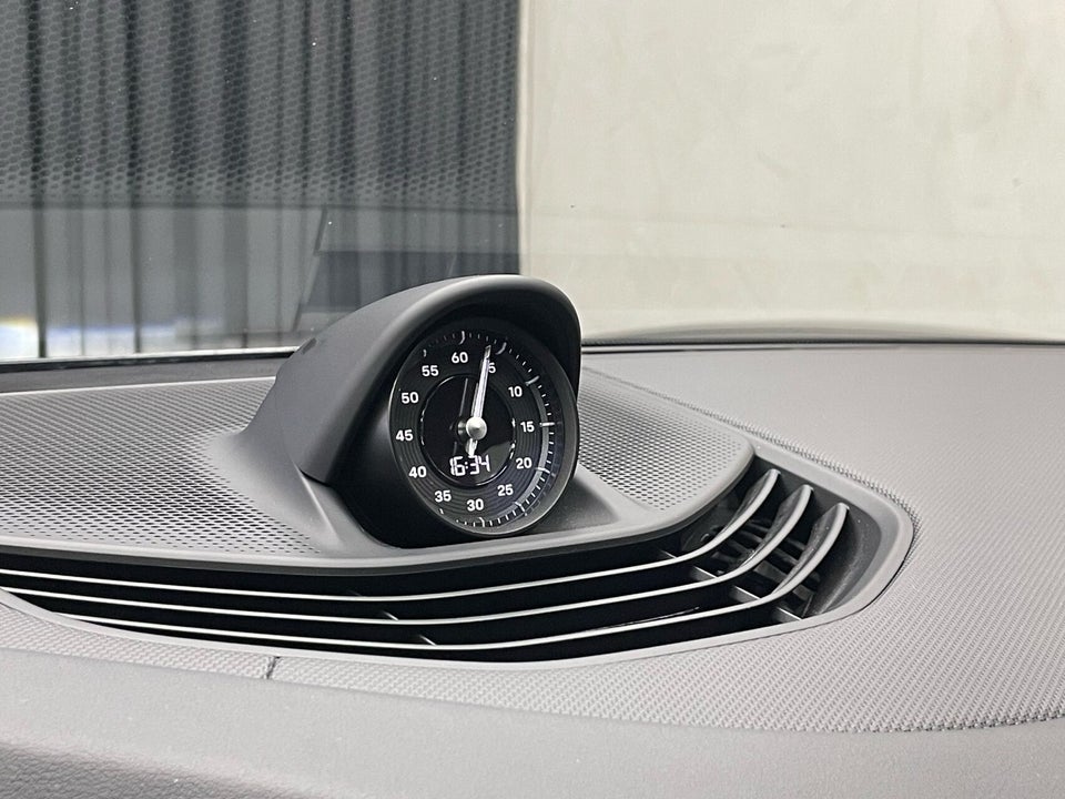 Porsche Taycan 4 Performance+ Cross Turismo 5d