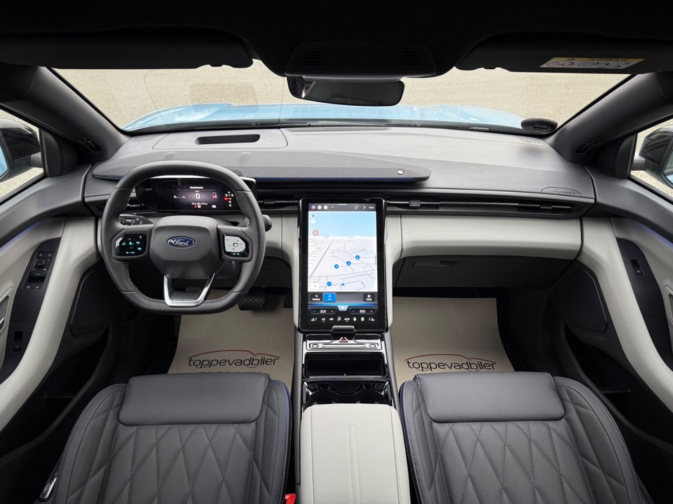 Ford Explorer 82 Premium Extended Range 5d