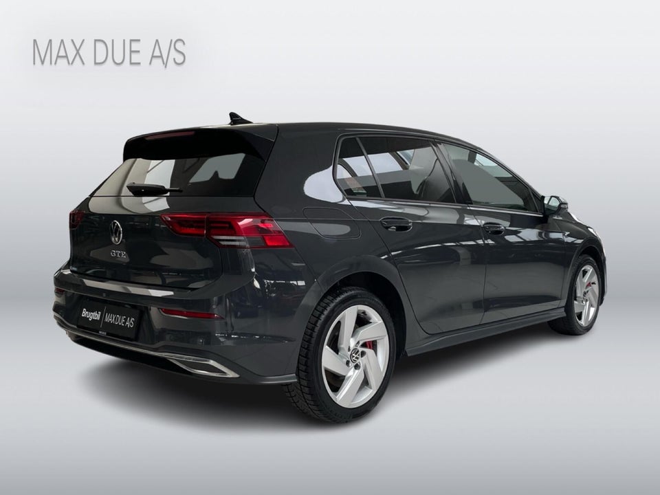 VW Golf VIII 1,4 GTE DSG 5d