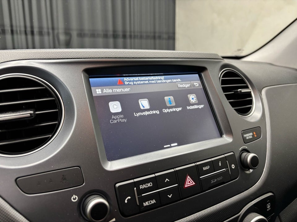 Hyundai i10 1,0 Premium 5d