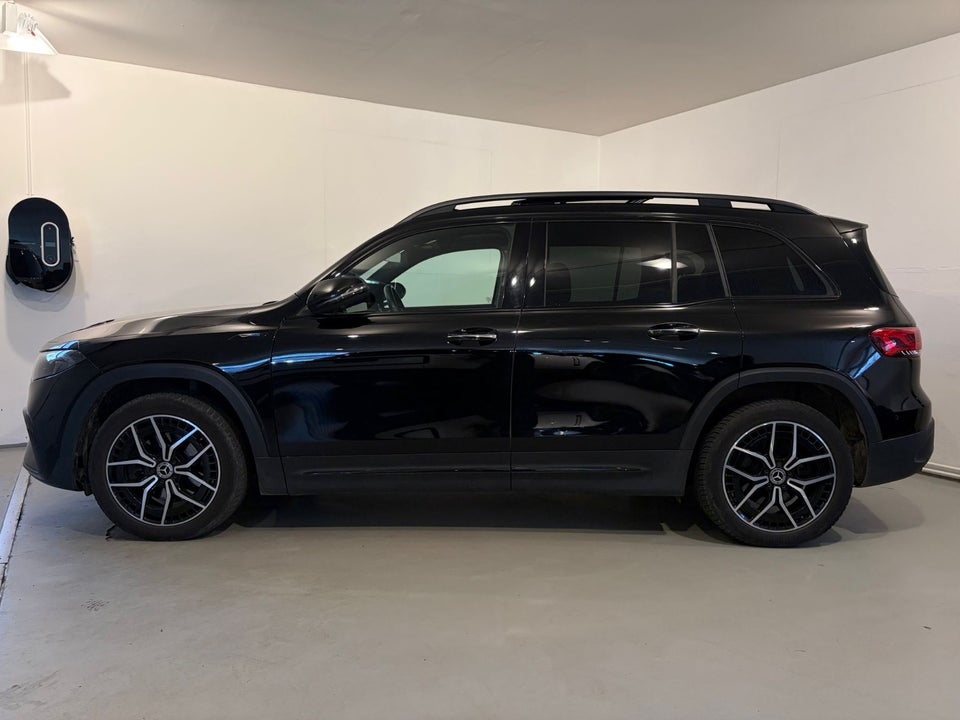 Mercedes EQB300 AMG Line 4Matic 5d