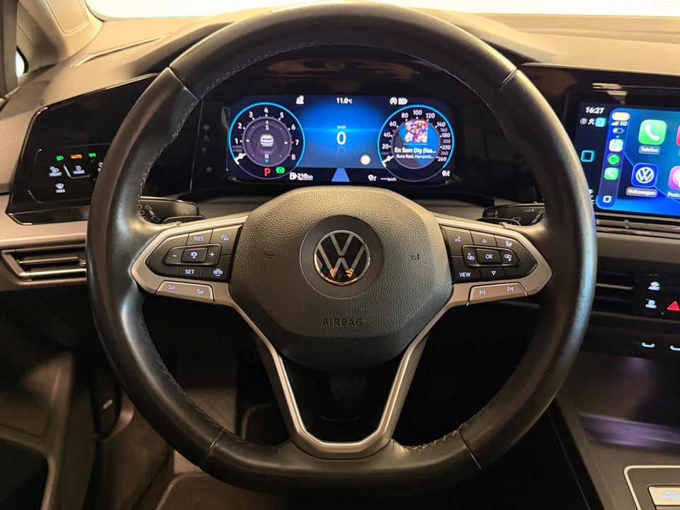 VW Golf VIII 1,5 eTSi 150 1st Edition DSG 5d