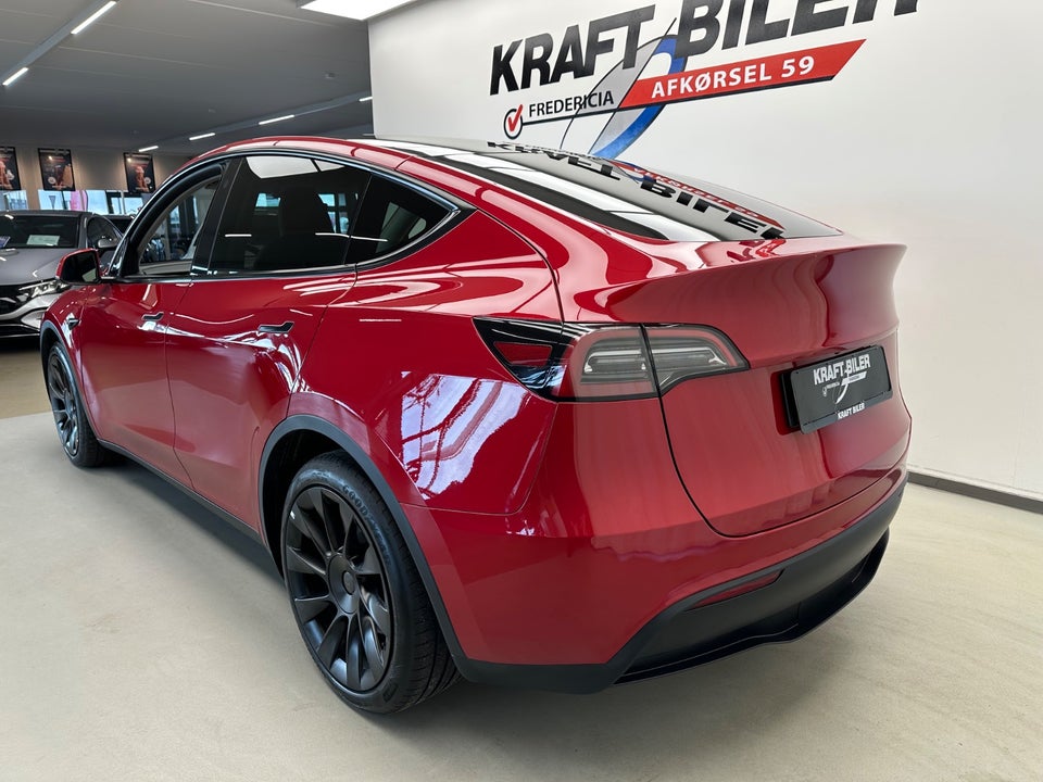 Tesla Model Y Long Range AWD 5d