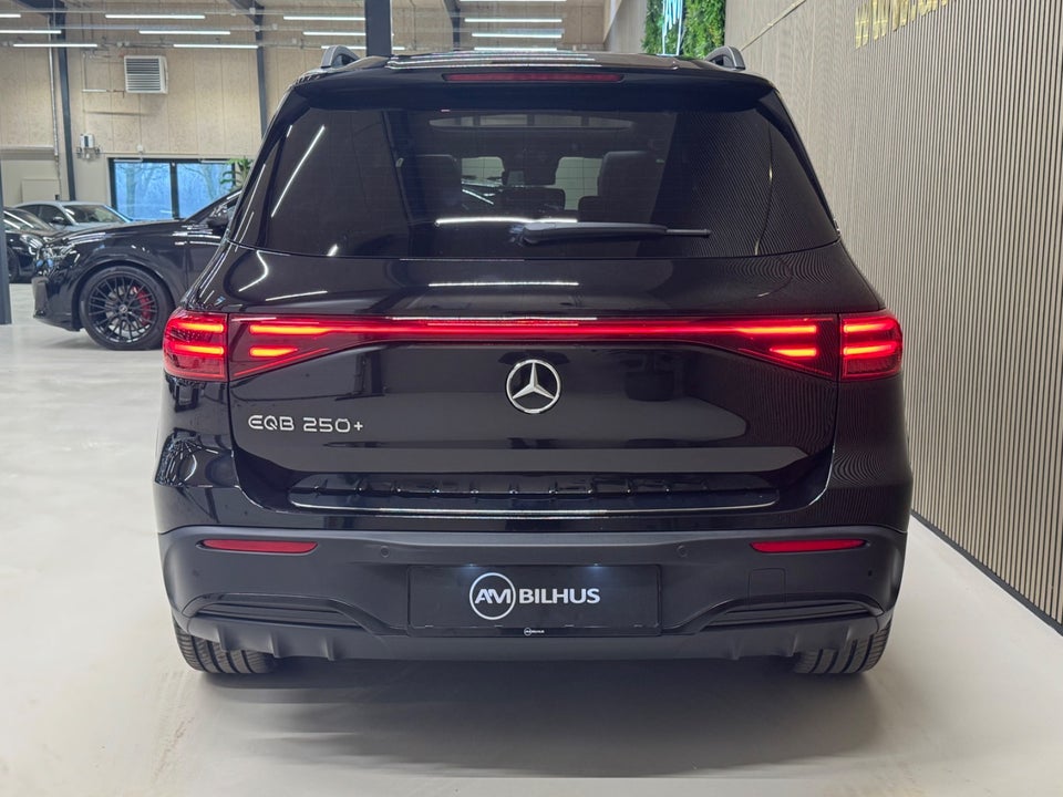 Mercedes EQB250+ AMG Premium 5d