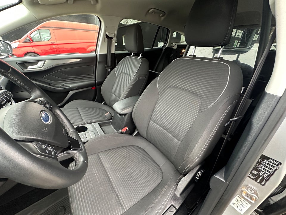 Ford Focus 1,5 EcoBlue Titanium stc. aut. Van 5d