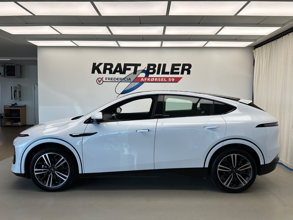 Xpeng G6 Performance 5d