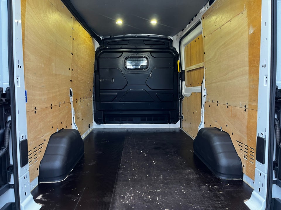 Ford Transit 350 L2 Van 2,0 TDCi 130 Trend H2 FWD
