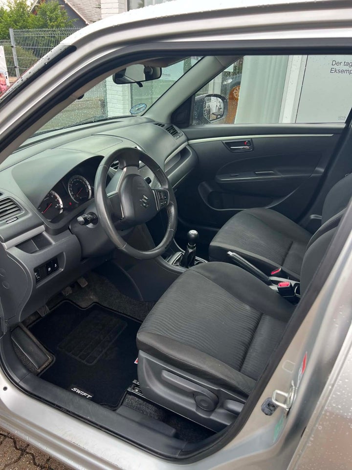 Suzuki Swift 1,2 GL 5d