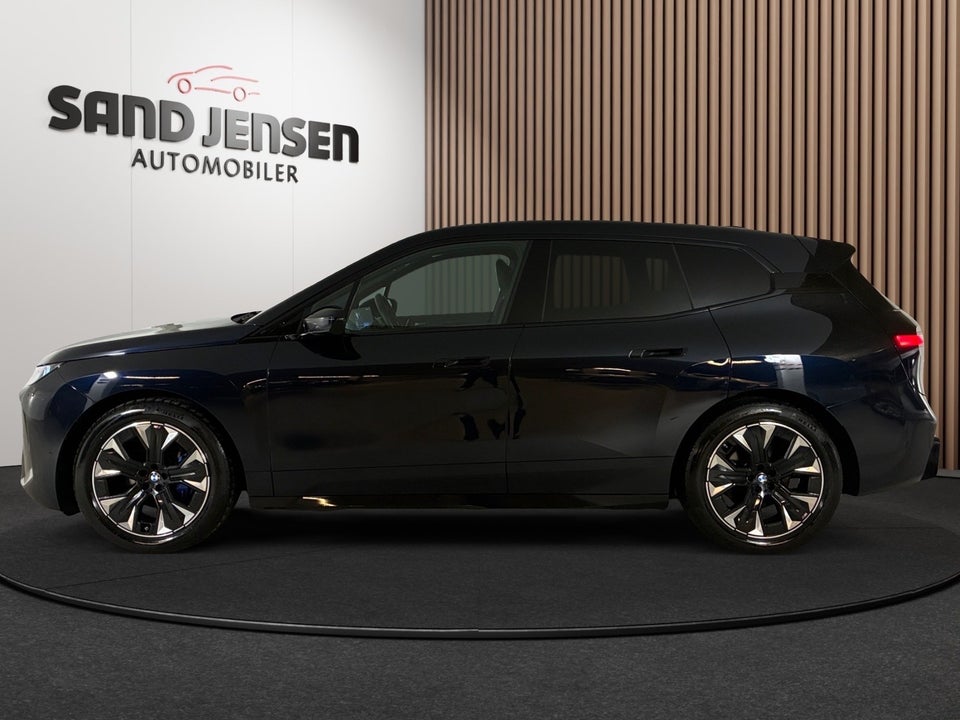 BMW iX xDrive45 M-Sport 5d