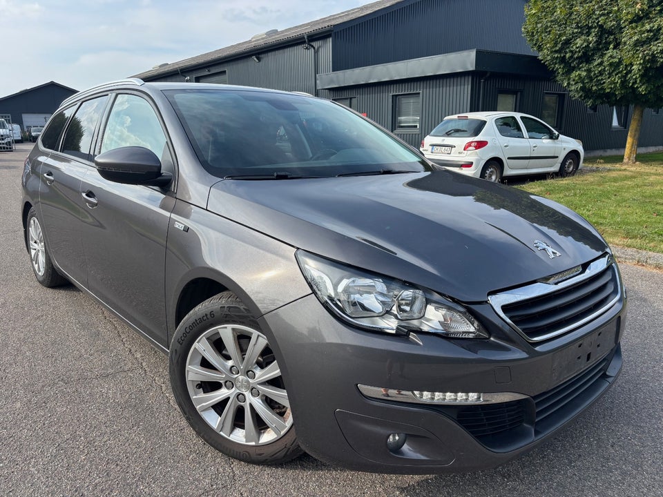 Peugeot 308 1,6 BlueHDi 120 Style Van 5d