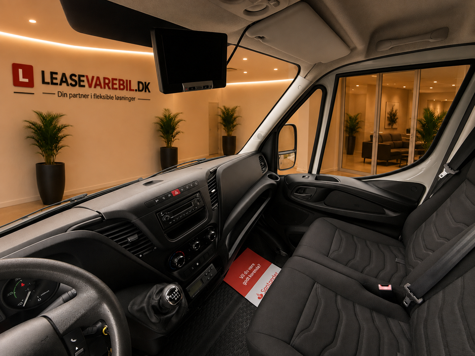 Iveco Daily 3,0 35C17 Alukasse m/lift+køl 2d