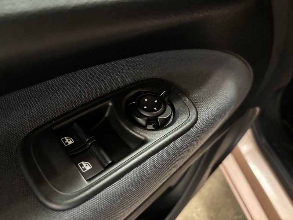 Fiat 500e 42 Icon 3+1 4d