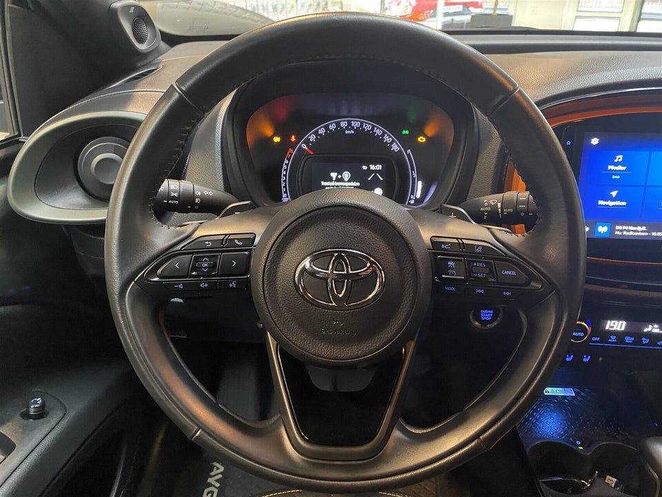Toyota Aygo X 1,0 Limited s-CVT 5d