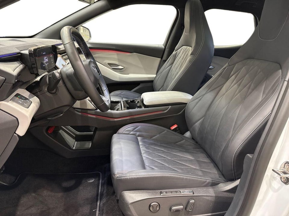 Ford Capri 82 Premium Extended Range 5d