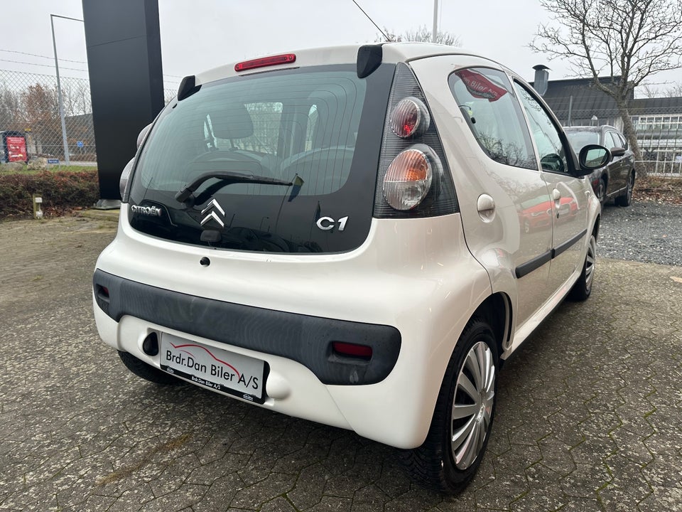 Citroën C1 1,0i Attraction 5d