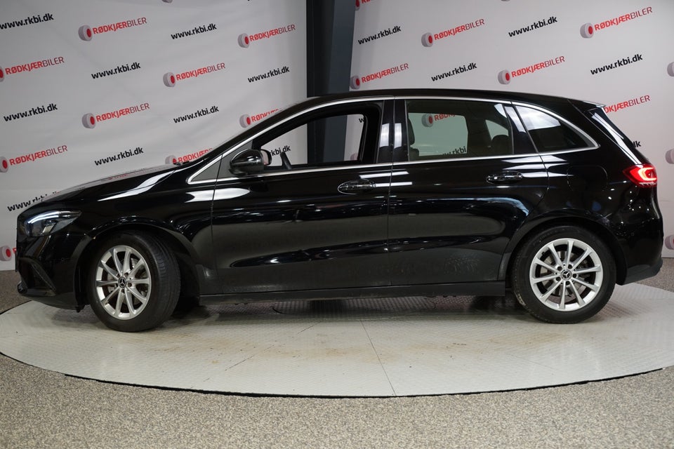 Mercedes B200 1,3 Progressive aut. 5d