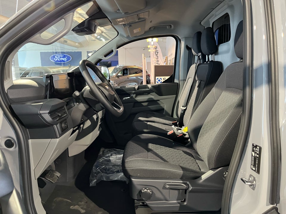 Ford E-Transit Custom 320L 64 Limited