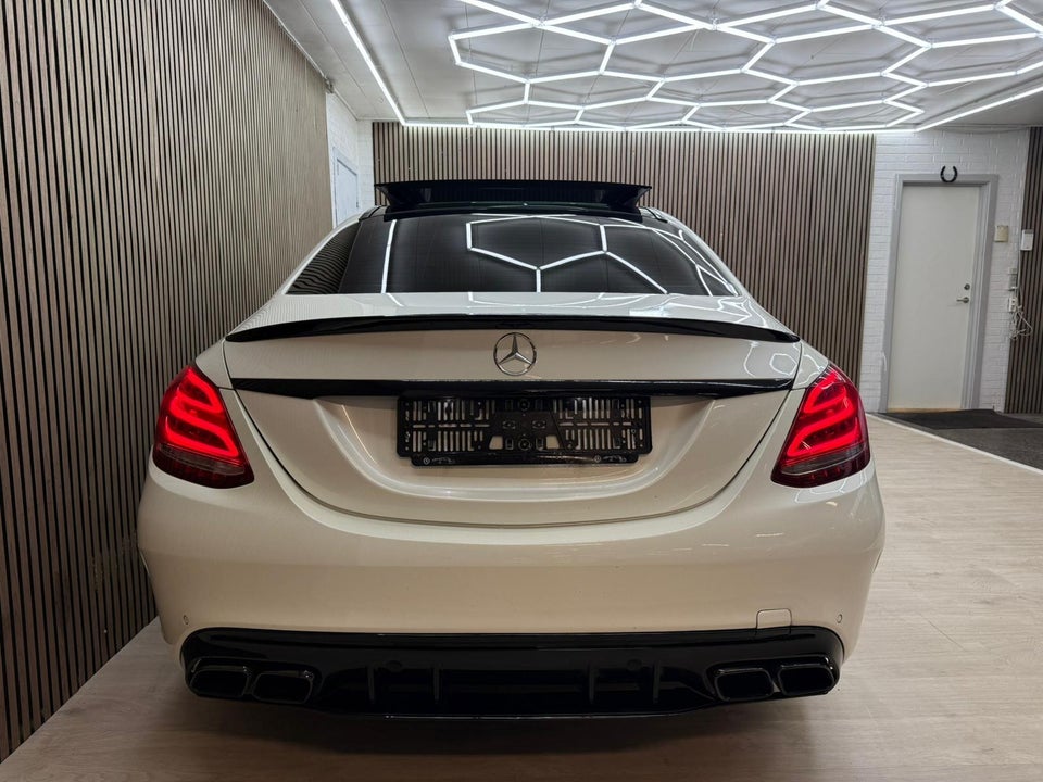 Mercedes C400 3,0 AMG Line aut. 4Matic 4d