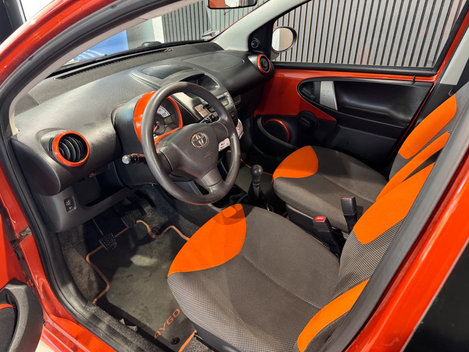 Toyota Aygo 1,0 VVT-i T1 5d