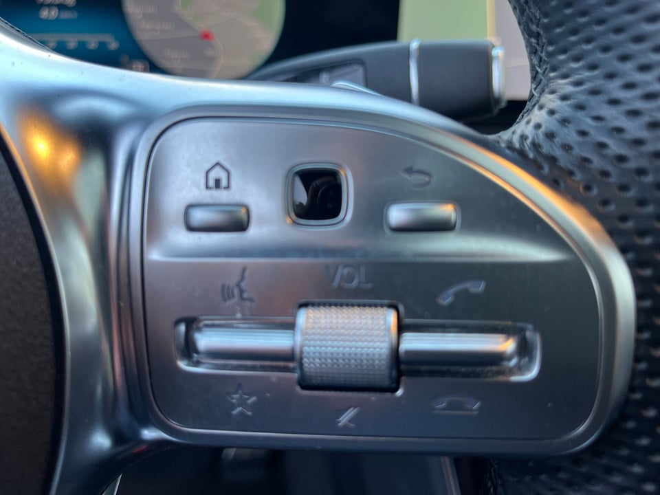 Mercedes EQC400 AMG Line 4Matic 5d